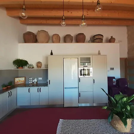 Casa La Foradada Bed and breakfast Corbera