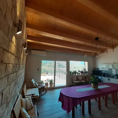 Casa La Foradada *