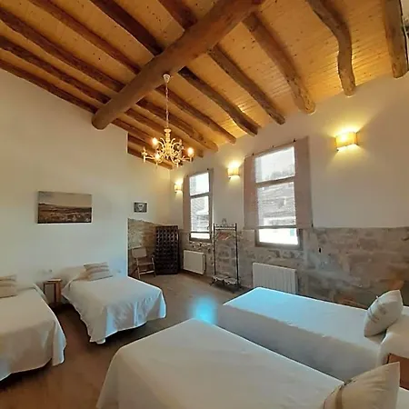 Casa La Foradada Allotjament i esmorzar Corbera